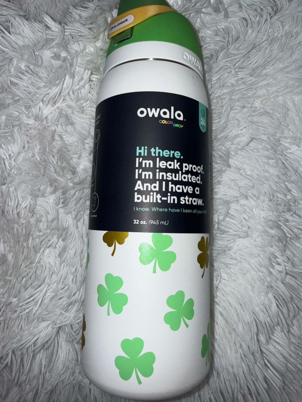 Owala 32 oz Clover the Rainbow